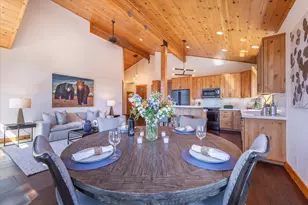 12041 Highland Ave, Truckee, CA 96161 - Photo 8