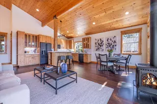 12041 Highland Ave, Truckee, CA 96161 - Photo 6