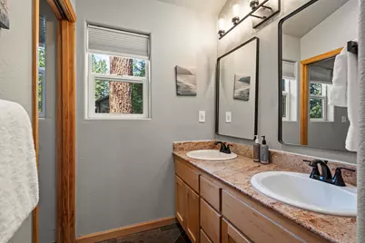 7051 Allenby Way, Tahoe Vista, CA 96148 - Photo 14