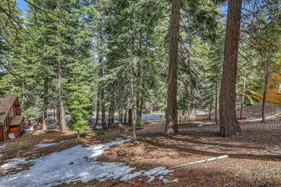12388 Falcon Point Place, Truckee, CA 96161 - Photo 6