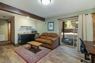 12415 Daisy Ct, Truckee, CA 96161 - Photo 6