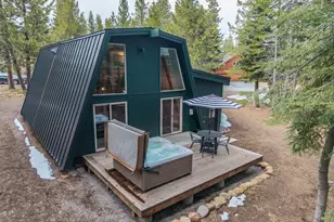 12102 Viking Way, Truckee, CA 96161 - Photo 28