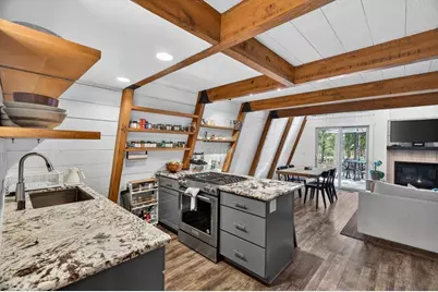 12102 Viking Way, Truckee, CA 96161 - Photo 4