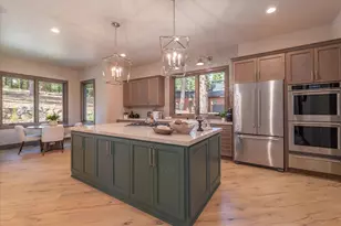 9195 Tarn Cir, Truckee, CA 96161 - Photo 10