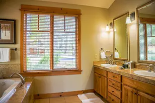 12445 Lookout Loop, Truckee, CA 96161 - Photo 18