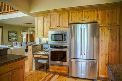 12445 Lookout Loop #F16-7, Truckee, CA 96161 - Photo 6