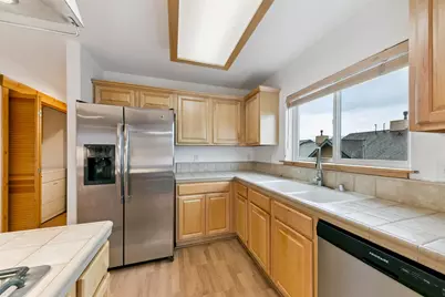 10036 Nicolas Drive #B, Truckee, CA 96161 - Photo 12