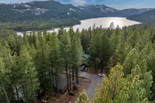 10255 Prosser Dr, Truckee, CA 96161 - Photo 2