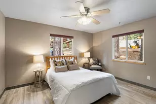 10255 Prosser Dr, Truckee, CA 96161 - Photo 14