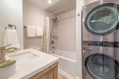 11661 Snowpeak Way #520, Truckee, CA 96161 - Photo 12