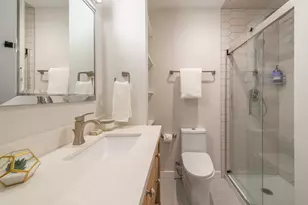 11661 Snowpeak Way, Truckee, CA 96161 - Photo 20