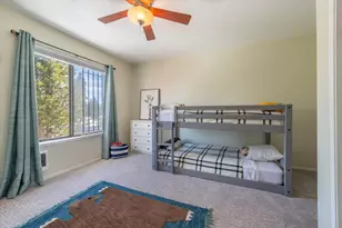 11661 Snowpeak Way, Truckee, CA 96161 - Photo 18