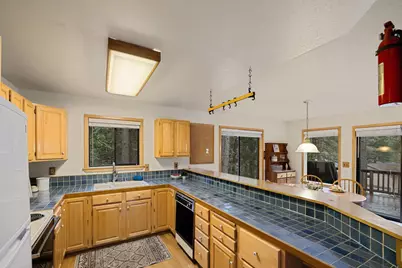 12730 Palisade Street, Truckee, CA 96161 - Photo 10