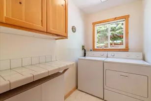 11499 Sitzmark Way, Truckee, CA 96161 - Photo 18
