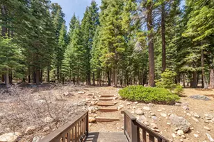 11798 Chamonix Rd, Truckee, CA 96161 - Photo 26
