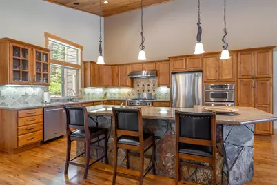 11798 Chamonix Road, Truckee, CA 96161 - Photo 10