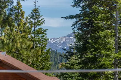 11798 Chamonix Road, Truckee, CA 96161 - Photo 24