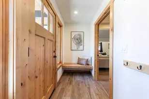 16516 Jebs Ct, Truckee, CA 96161 - Photo 4
