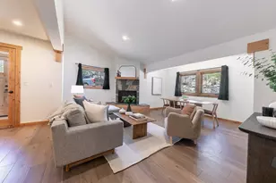 16516 Jebs Ct, Truckee, CA 96161 - Photo 8
