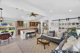16074 Canterbury Ln, Truckee, CA 96161 - Photo 6