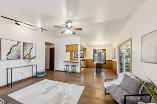 10260 Laburnham Cir, Truckee, CA 96161 - Photo 26