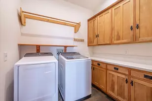 17247 Vly Vw Rd, Truckee, CA 96161 - Photo 16