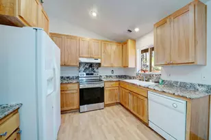 637 Ridge St, Portola, CA 96122 - Photo 12