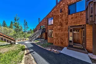 11639 Snowpeak Way, Truckee, CA 96161 - Photo 1