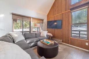 15310 Northwoods Blvd, Truckee, CA 96161 - Photo 6