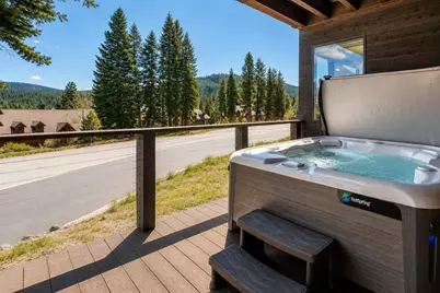 7470 Larkspur Lane, Truckee, CA 96161 - Photo 20
