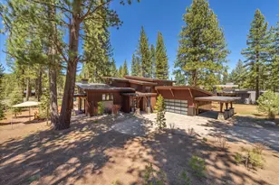 11090 Henness Rd, Truckee, CA 96161 - Photo 2