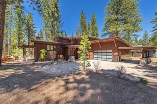 11090 Henness Rd, Truckee, CA 96161 - Photo 1