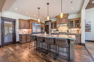 11090 Henness Rd, Truckee, CA 96161 - Photo 8