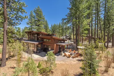 11090 Henness Road, Truckee, CA 96161 - Photo 4