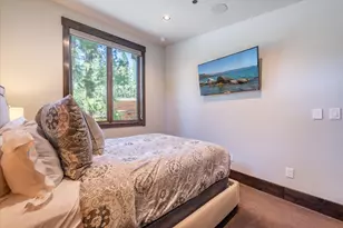 11090 Henness Rd, Truckee, CA 96161 - Photo 22