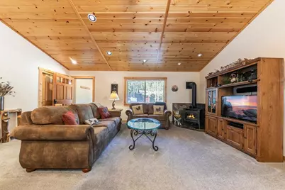 12479 Greenwood Drive, Truckee, CA 96161 - Photo 8