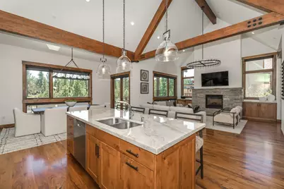9141 Heartwood Drive, Truckee, CA 96161 - Photo 8
