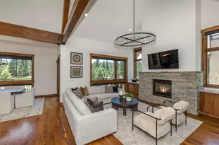 9141 Heartwood Dr, Truckee, CA 96161 - Photo 6