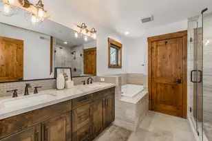9141 Heartwood Dr, Truckee, CA 96161 - Photo 18