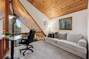 14751 Copenhagen Dr, Truckee, CA 96161 - Photo 8