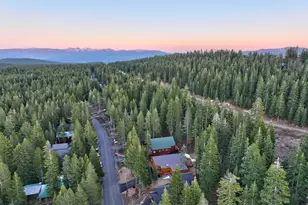 14751 Copenhagen Dr, Truckee, CA 96161 - Photo 20