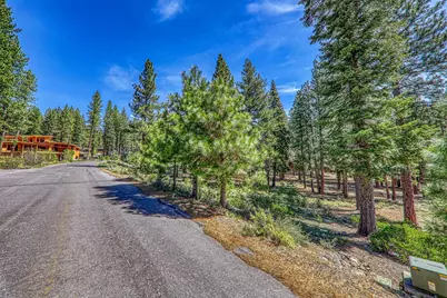11729 Coburn Drive, Truckee, CA 96161 - Photo 8