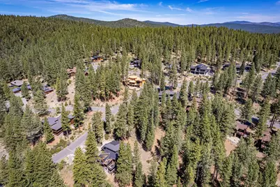 11729 Coburn Drive, Truckee, CA 96161 - Photo 2
