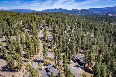 11729 Coburn Drive, Truckee, CA 96161 - Photo 10
