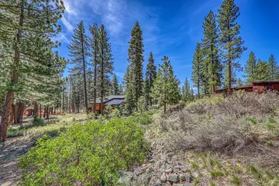 11729 Coburn Drive, Truckee, CA 96161 - Photo 26