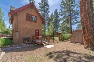10243 Laburnham Cir, Truckee, CA 96161 - Photo 22