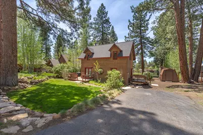 10243 Laburnham Circle, Truckee, CA 96161 - Photo 20