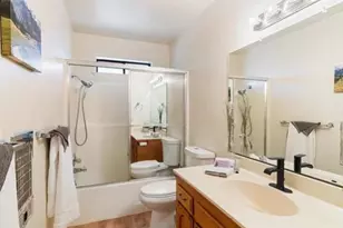 11828 Kitzbuhel Rd, Truckee, CA 96161 - Photo 12