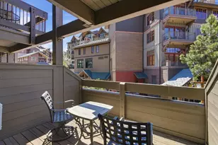 2000 N Village Dr, Truckee, CA 96161 - Photo 10