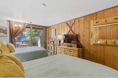 2000 North Village Drive #222, Truckee, CA 96161 - Photo 4